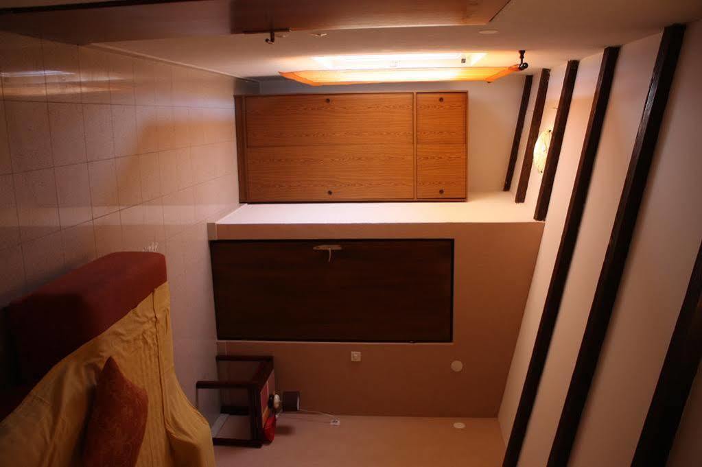Apartment Mladenka Pula Luaran gambar