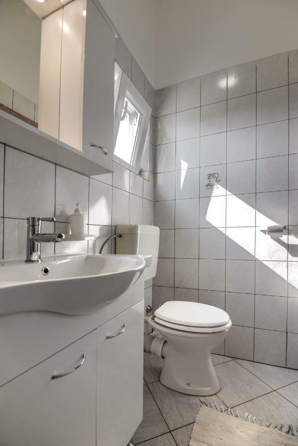 Apartment Mladenka Pula Luaran gambar